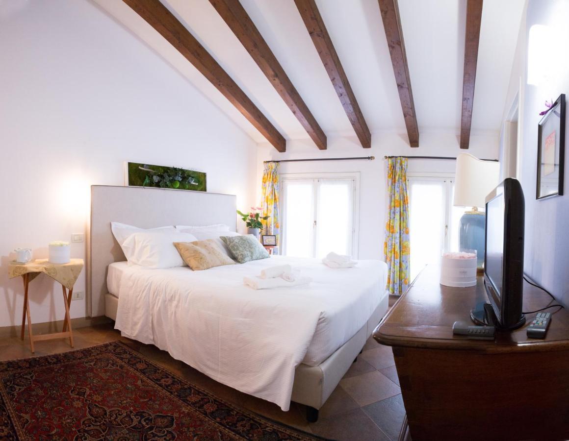 Bed and Breakfast Il Bagattino à Ferrare Extérieur photo